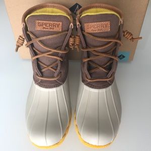 Sperry Duck Boots Women’s Sz 8.5
